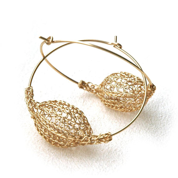 10 Creative and Stylish DIY Ideas for Making Your Own Hoop Earrings -  Yooladesign